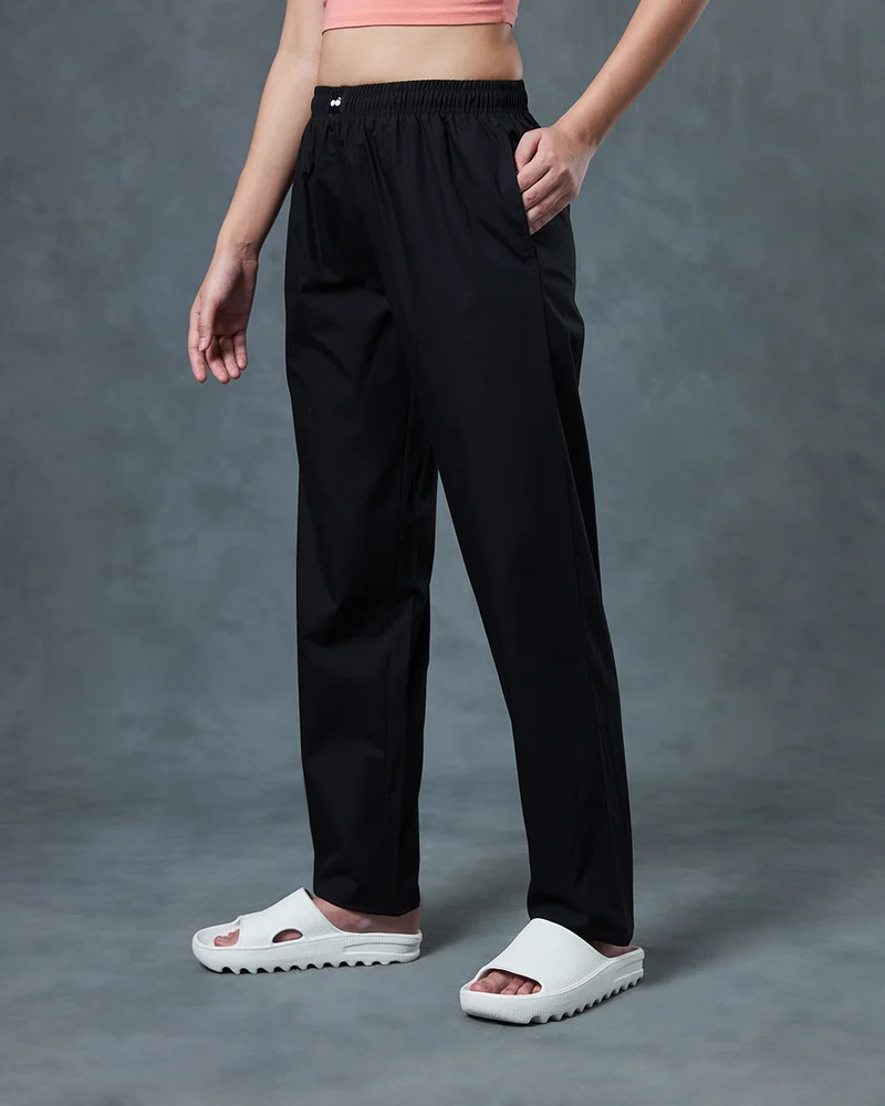 بيواكوف Women's Black Pyjamas